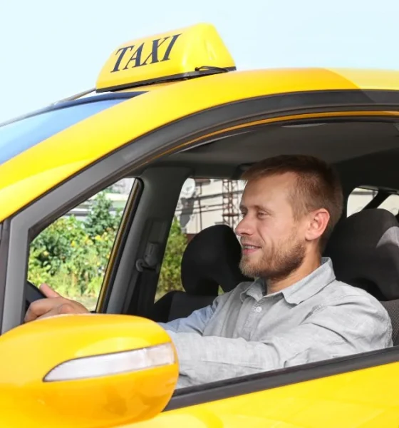 local taxi in Mornington